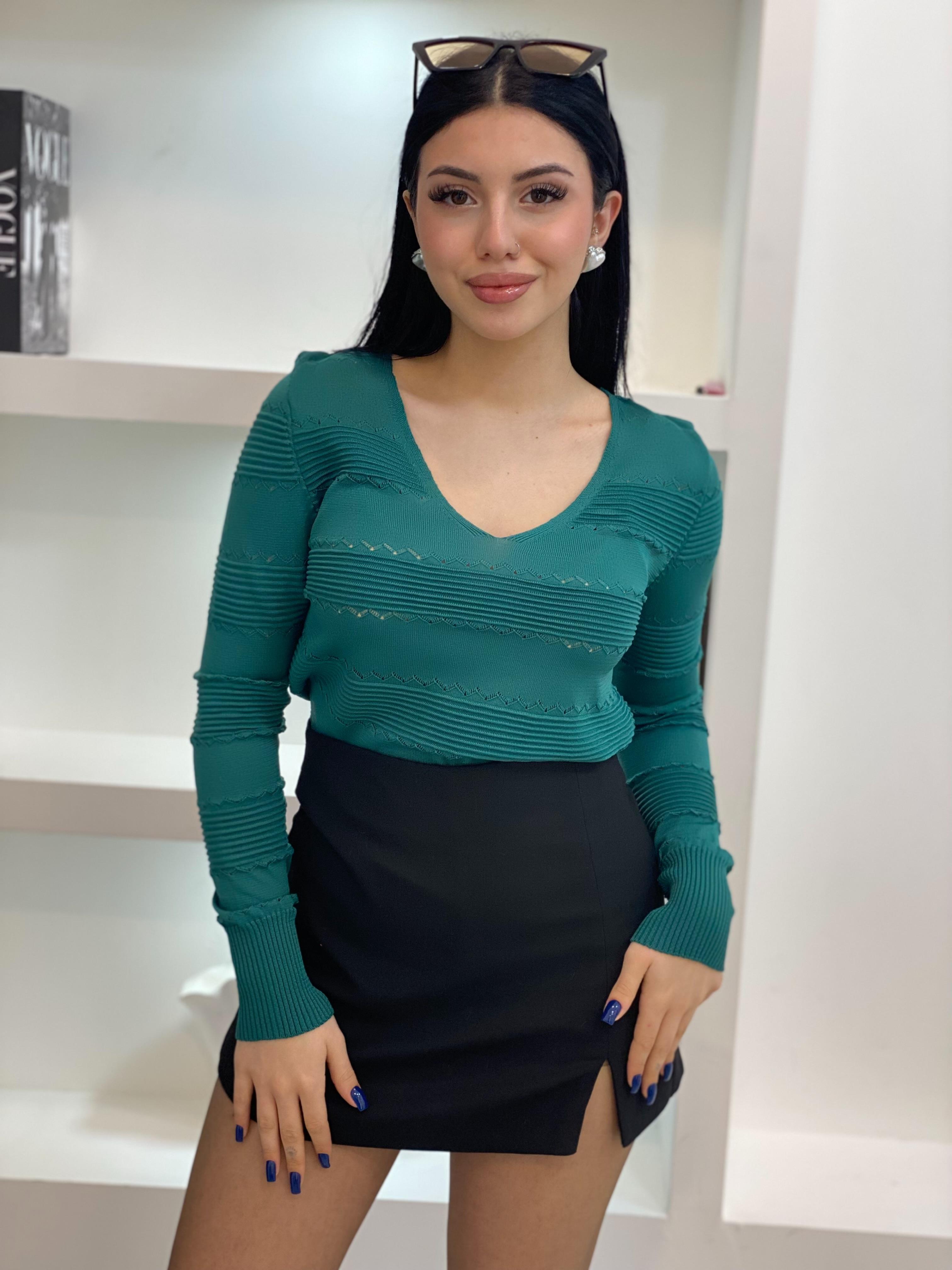 Yeşil V Yaka Desenli Triko Bluz