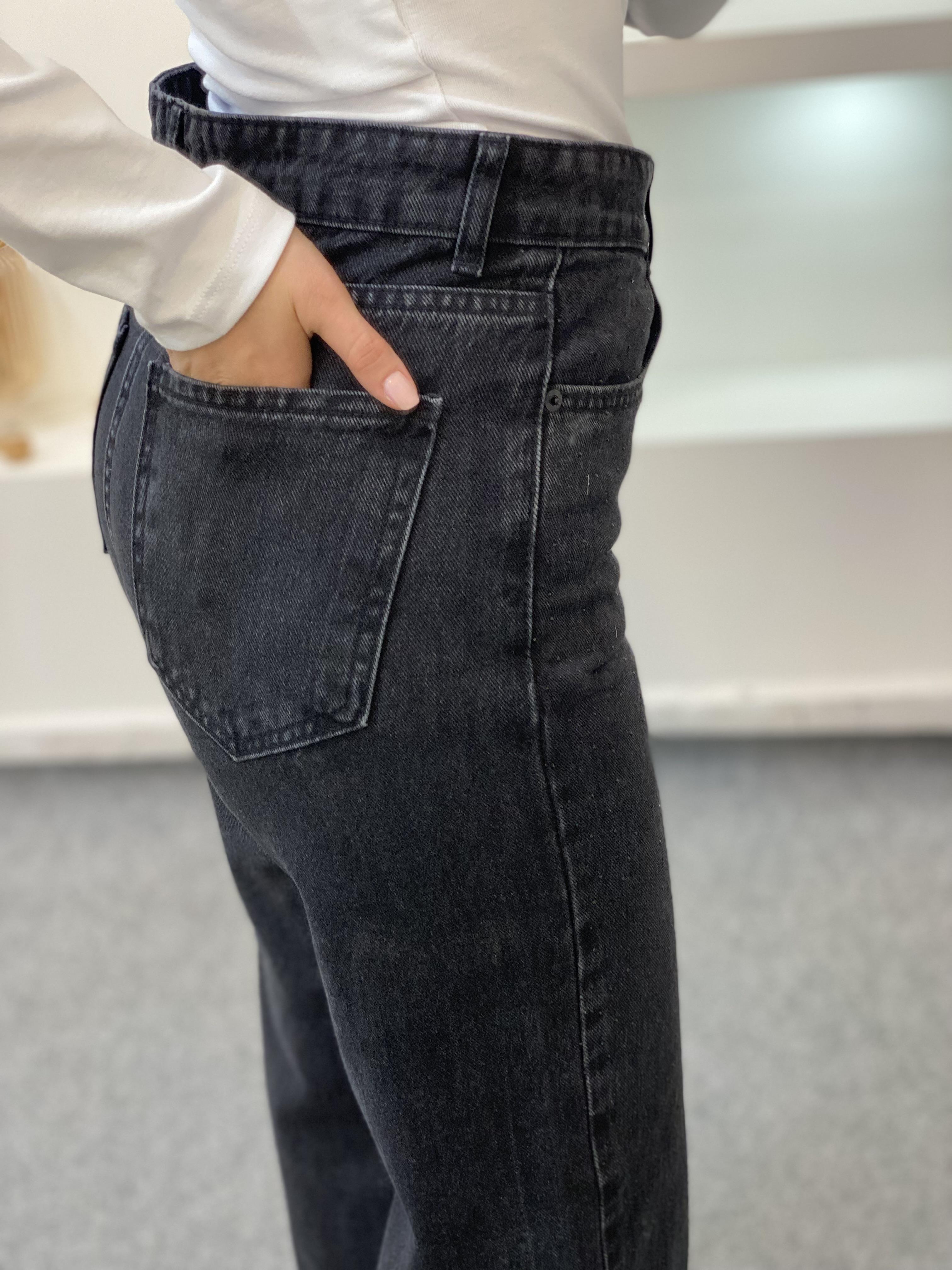 ZR Marka Taşlı Straight Jean 