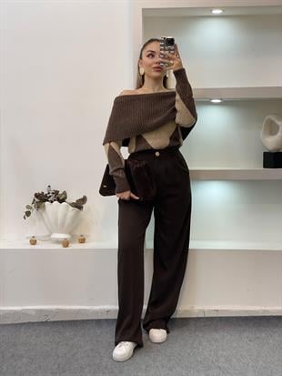 Baklava Desenli Madonna Yaka Kazak