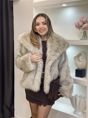 Bej Geniş Yakalı İthal Kürk