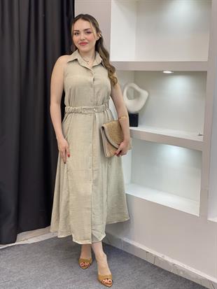 Bej Kemerli Sırt Dekolteli Model Elbise