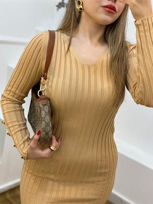 Bej V Yaka Bilek Gold Düğmeli Triko Elbise