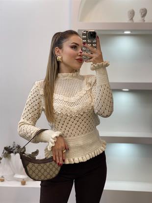 Bej Volanlı Güpürlü Model Triko