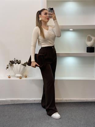 Bej Yaka Büzgülü Fitilli Basic Bluz