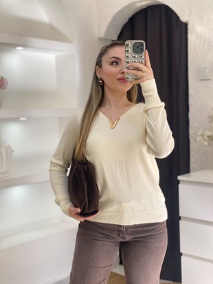 Bej Yumoş Dokulu V Aksesuarlı Triko Bluz