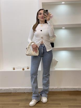 Beyaz Aksesuarlı Model Ottoman Kumaş Bluz