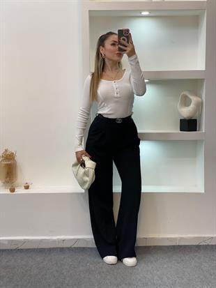 Beyaz Düğmeli Fitilli Basic Bluz