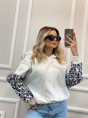 Beyaz Gümüş Baskılı Leo Desenli Şardonlu Sweatshirt 