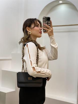 Beyaz Kolları Pencereli Model Triko 