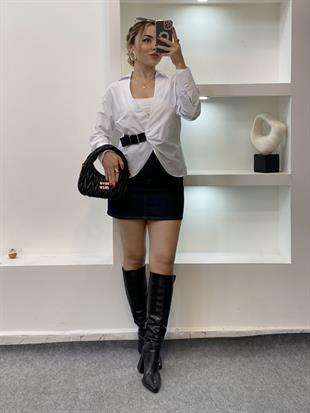 Beyaz Kruvaze Yaka Deri Kemer Detaylı Gömlek 