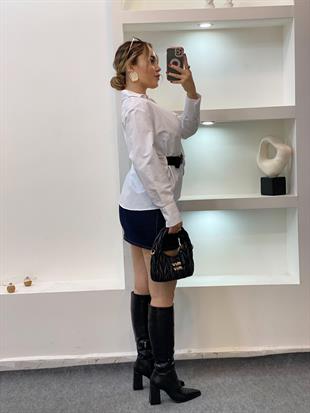 Beyaz Kruvaze Yaka Deri Kemer Detaylı Gömlek 