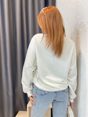 Beyaz Marka Amblemli 3 İplik Şardonsuz Sweatshirt 