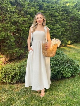 Beyaz Omuz Bağlamalı Model Gipeli Elbise