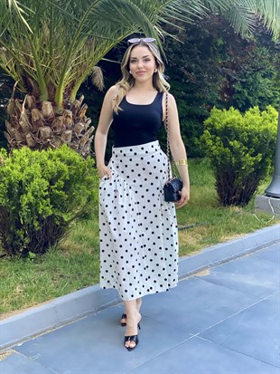 Beyaz Puantiyeli Cepli Model Etek