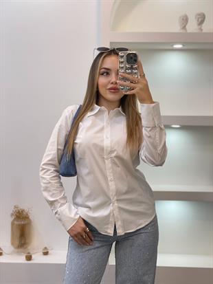Beyaz Uzun Kol Fit Gömlek 