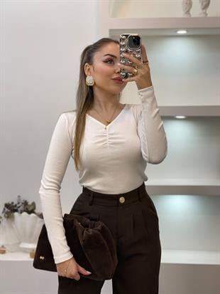 Beyaz Yaka Büzgülü Fitilli Basic Bluz