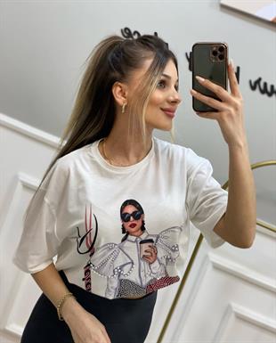 Beyaz Yüz Figürlü Tshirt 