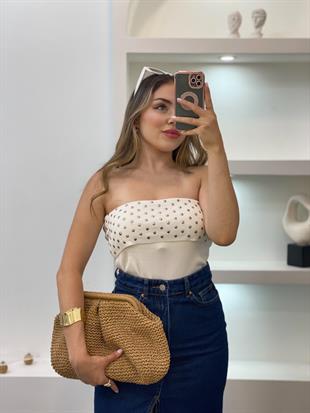 Beyaz Zımbalı Straplez Triko Bluz