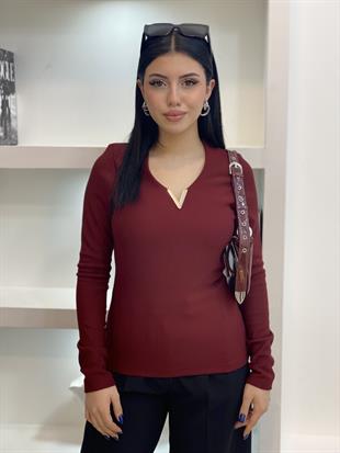 Bordo V aksesuar Detaylı Bluz