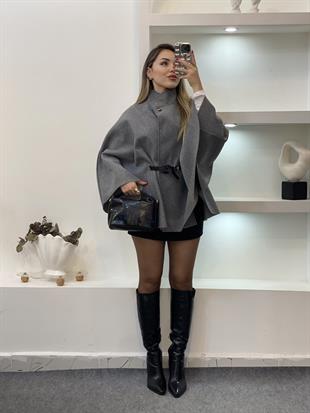 Gri Dik Yaka Kemerli Kaşe Panço