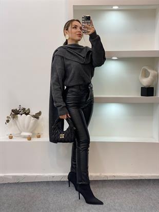 Gri Şal Detaylı Premium Kalite Kazak