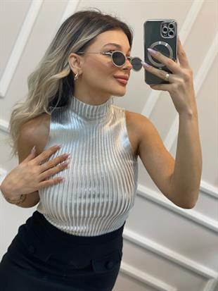 Gümüş Önü Varak Baskılı Kolsuz Triko