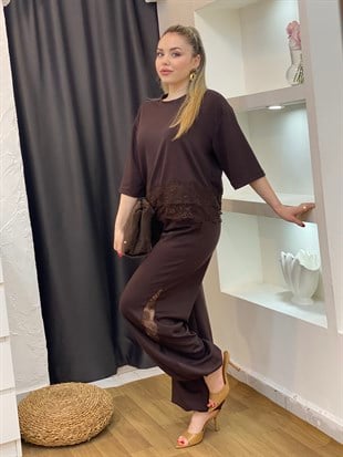 Kahve Dantel Detaylı Modal Takım