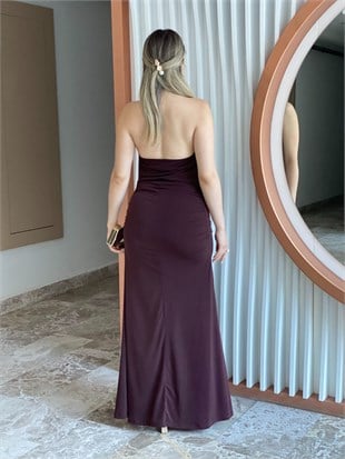 Kahve Fit Gösteren Gold Yaka Aksesuarlı Likralı Elbise