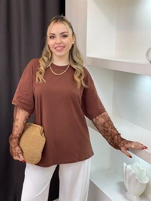 Kahve Kolları Dantel Detaylı Pamuklu Tshirt 