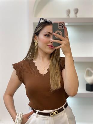 Kahve Kolları Delikli Model Triko Bluz