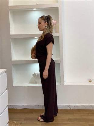 Kahve Omuz Vatkalı Asimetrik Kesim Modal Takım