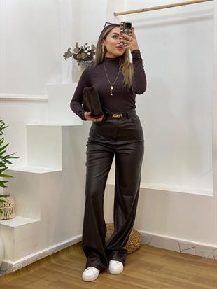 Kahve Renk Yarım Boğazlı Modal Kumaş Basic Bluz