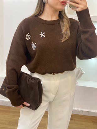 Kahve Taşlı Model Triko Kazak
