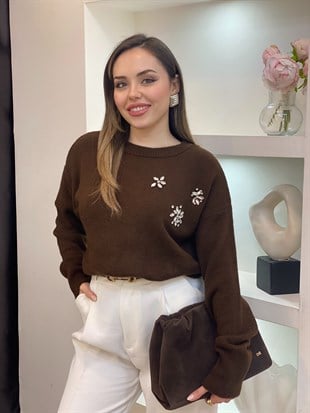 Kahve Taşlı Model Triko Kazak