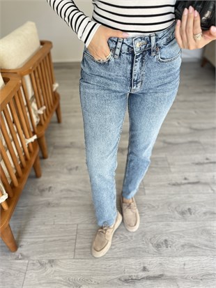 Kar Yıkama Yüksek Bel Boyfit Jean