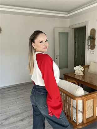 Kırmızı Beyaz Kontrast Renkli Modal Basic