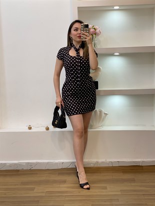 Marka Model Puantiyeli Elbise
