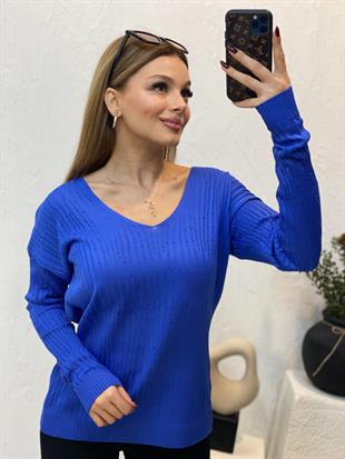 Mavi V Yaka Delikli Model Triko