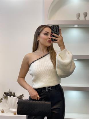 Nisan Marka Ekru Premium Kalite İnci Detaylı Kazak
