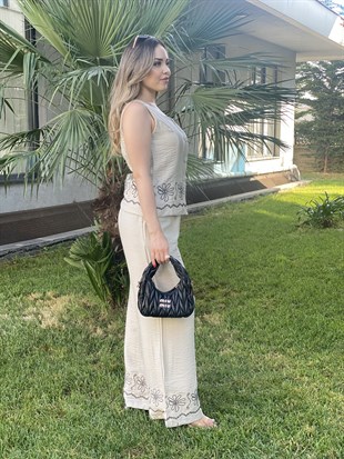 Orj Marka Bej Tasarım Nakışlı Takım 