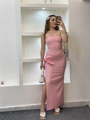 Pembe Gül Detaylı Straplez Elbise