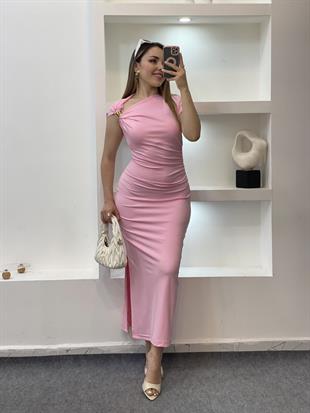 Pembe Omuz Gold Tokalı Elbise