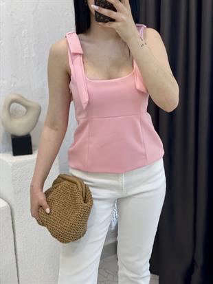 Pembe Premium Kalite Omuz Fiyonk Detaylı Bluz