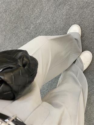 Perry Marka Gri Renk Arka Beli Lastikli Gold Düğmeli Palazzo Pantolon