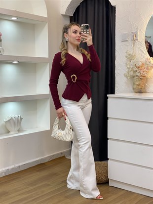 Q Marka Bordo Kruvaze Yaka Gold Broşlu Bluz 