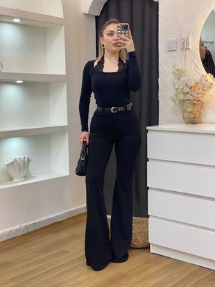 Q Marka Dantel Detaylı Siyah Renk Bluz 
