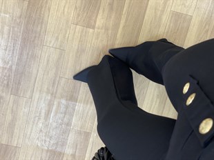 Q Marka Siyah Yüksek Bel Gold Düğme Detaylı Çelik Tayt Pantolon 