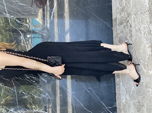 Siyah Asimetrik Kesim Beli Lastikli Triko Etek