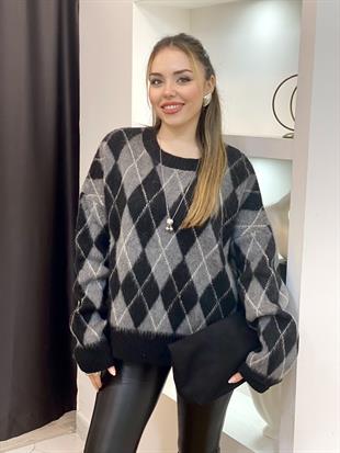 Siyah Baklava Desen Dokulu Kazak 