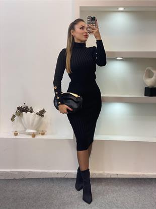 Siyah Boğazlı Bilek Gold Düğmeli Triko Elbise